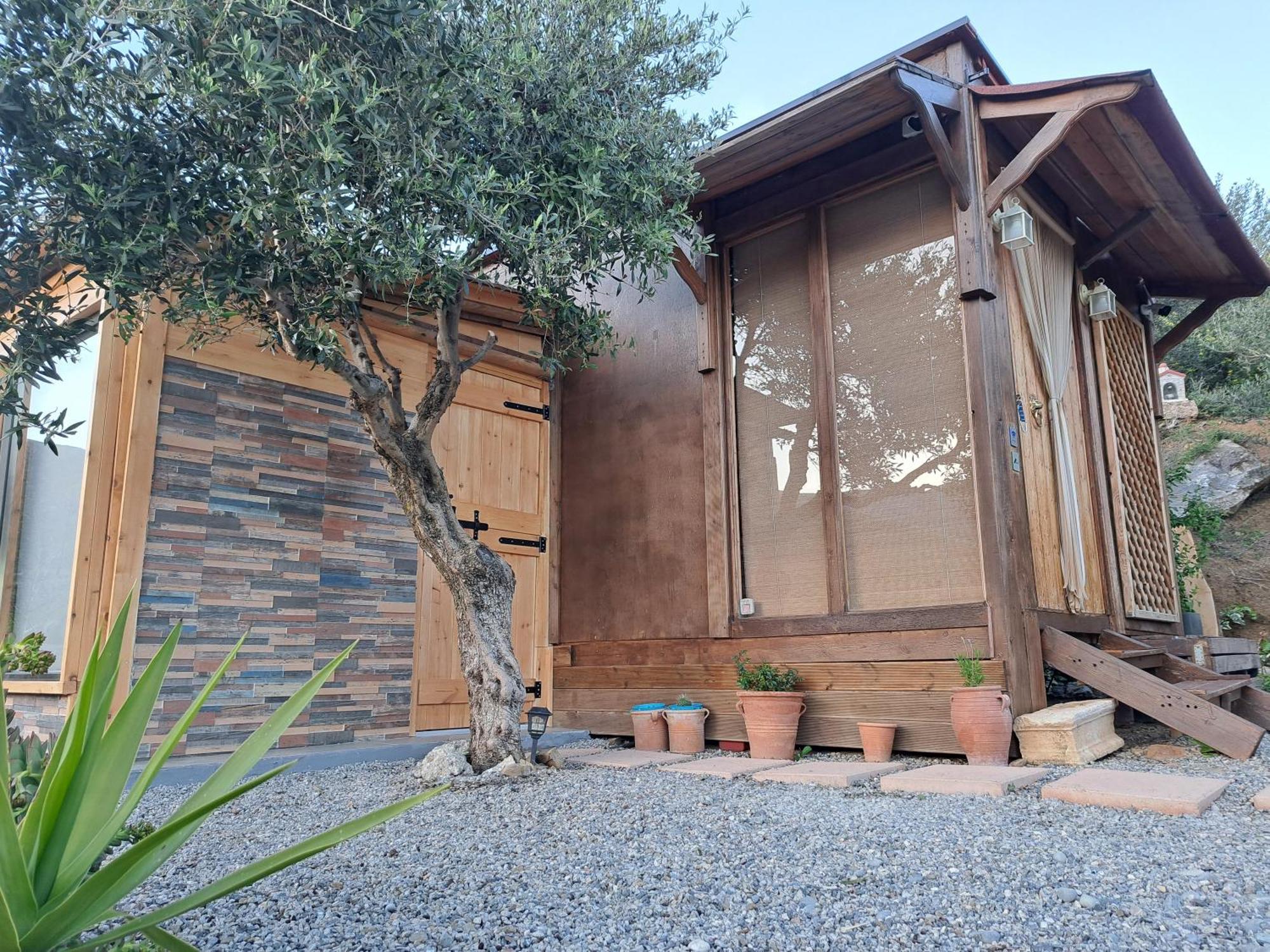 Affittacamere Wooden House At The Mountain-Private Paránimfoi Esterno foto